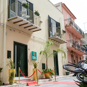 https://borgo-la-chiusa.sicilyhotelsitaly.net