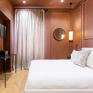 https://the-mendeli-via-del-corso.it-romehotels.com