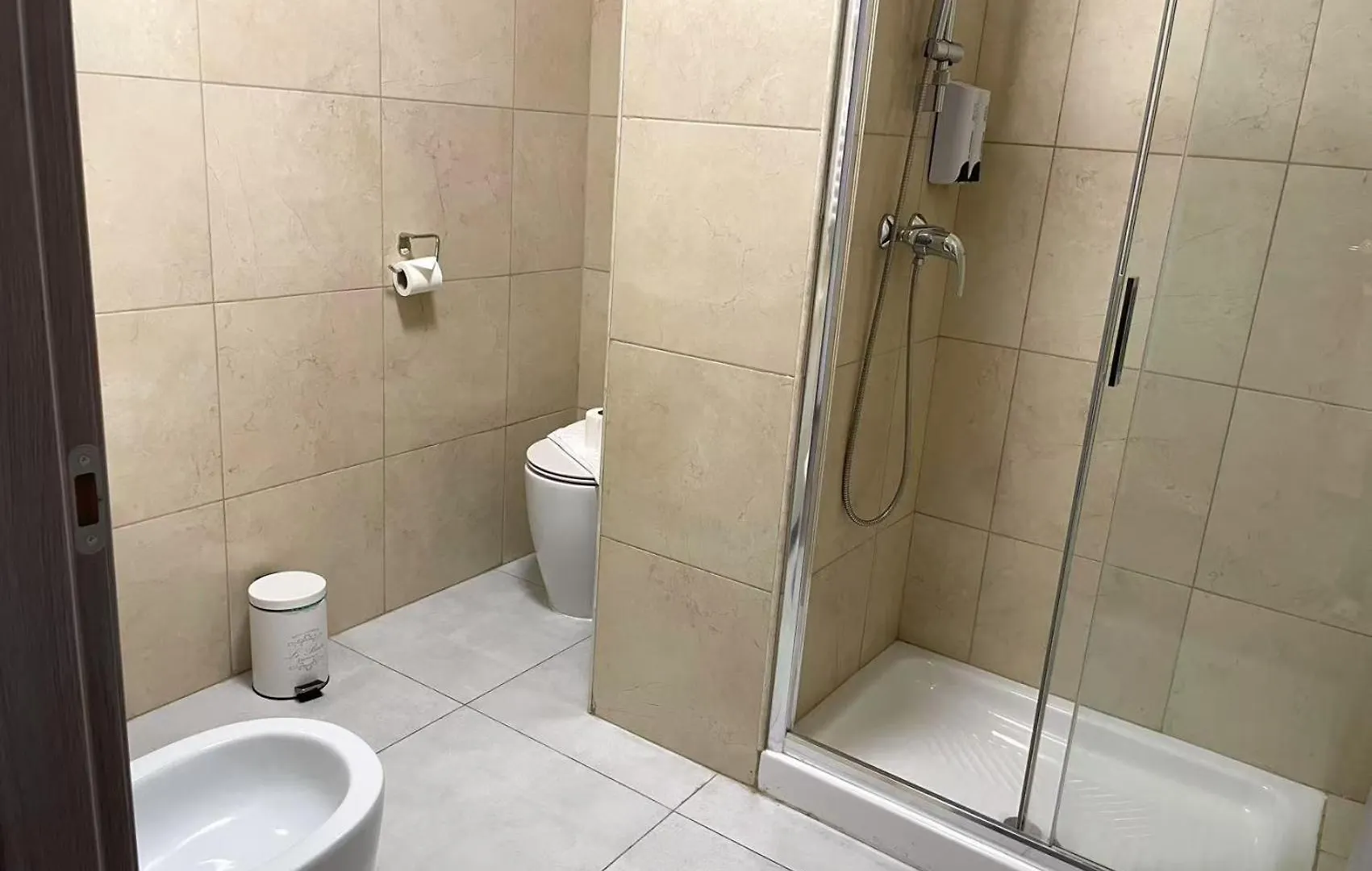 Fiera Rooms Verona Guest house